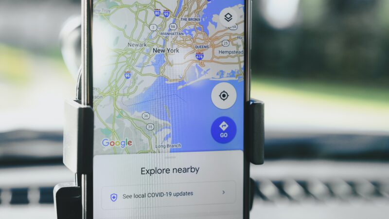 Google Maps Shows You How to Get Around the Traffic