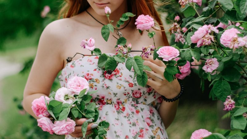 Exploring the Blooming Beauties: A Guide to Different Designing Styles of Floral Dresses